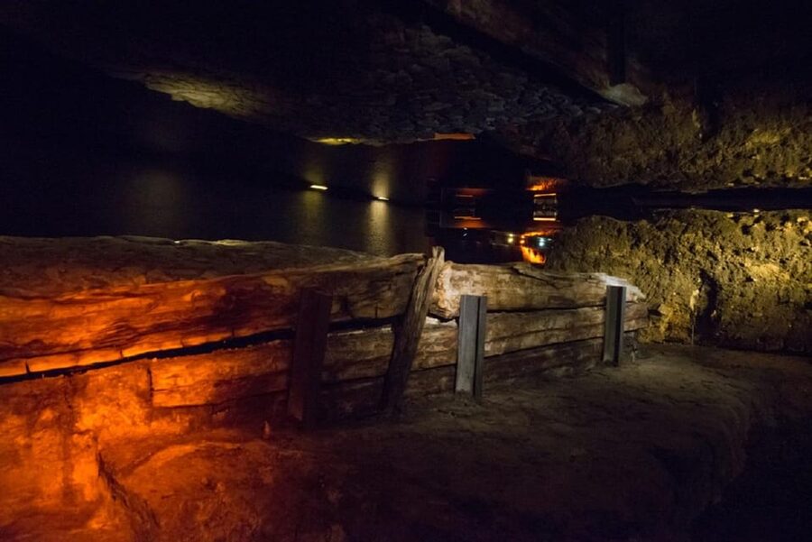 Krakow's Old Town, St. Mary's Church and Rynek Underground - Who will get the most from this walk