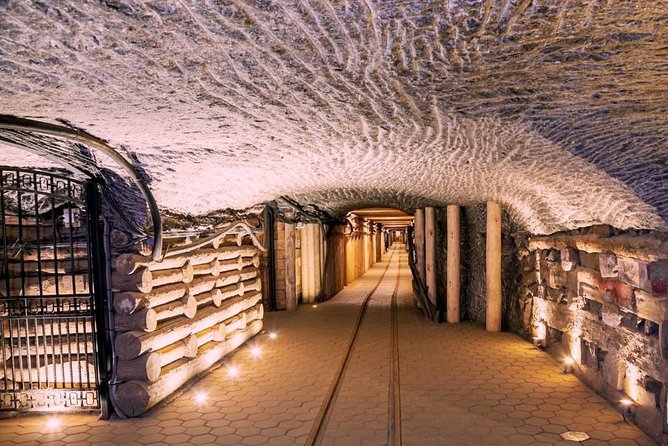 Krakow Salt Mine Guided Tour - Why Wieliczka Salt Mine is worth your half-day
