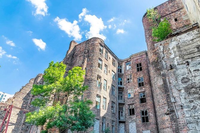 Kraków: Schindler's Factory and Former Ghetto Tour - How the audio guide changes the experience