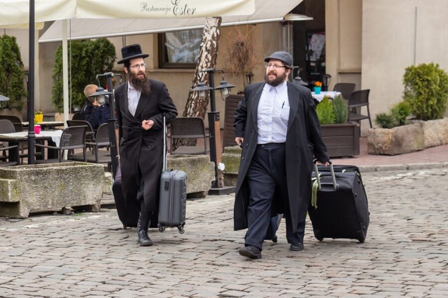 Krakow: Schindler's Factory and Jewish Ghetto Guided Tour - Why Schindler’s Factory is more than a film location