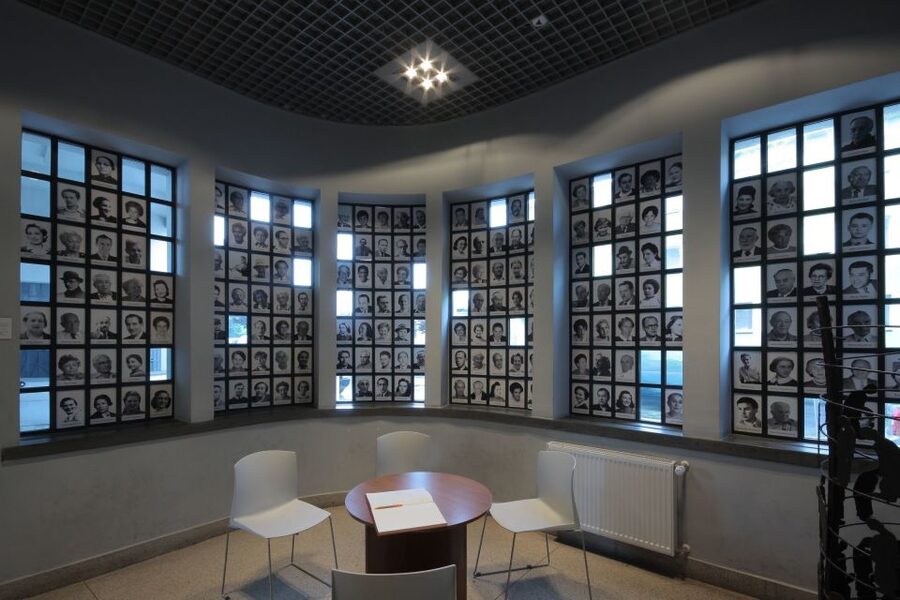 Krakow: Schindler's Factory Museum Guided Tour - Is $45 a fair price for 90 minutes?