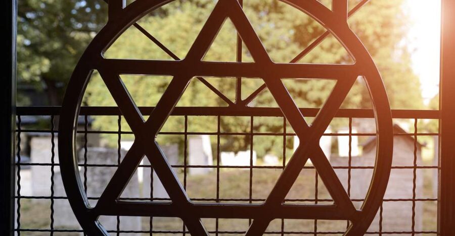 Krakow: Skip-the-line Oskar Schindler’s Museum Private Tour - Timing, Languages, and Cancellation