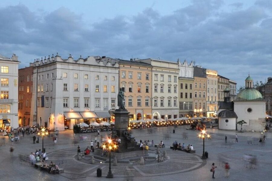 Krakow: Skip the Line Underground Museum Private Guided Tour - Key Points at a Glance