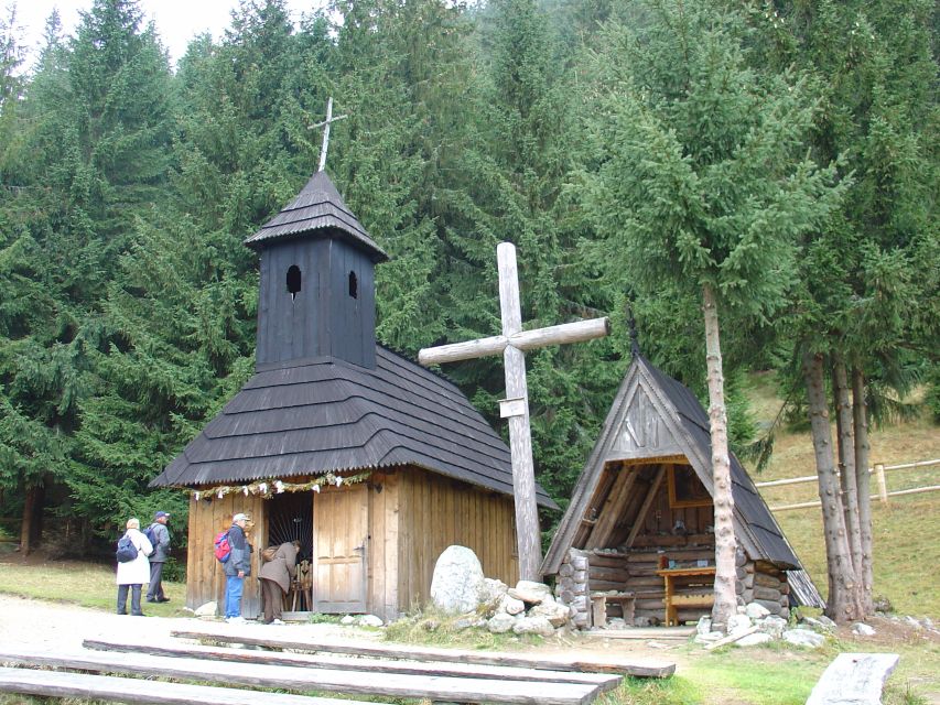 Krakow: Tatra Mountains and Zakopane Full-Day Private Tour - Zakopane’s older side: Villa Atma and Pęksowy Brzyzek