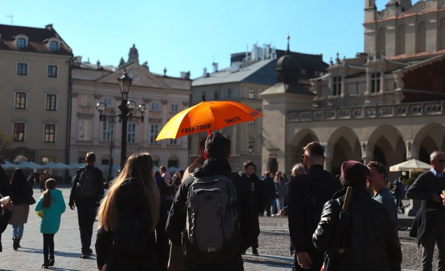 Krakow: The Old Town Walking Tour - Starting beneath St. Mary’s Basilica
