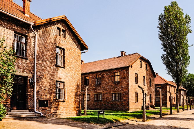 Krakow to Auschwitz-Birkenau Live Guided Tour & Hotel Pick-up - Practical advice for a more meaningful visit