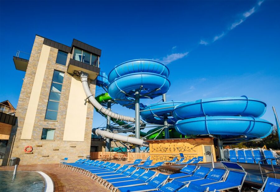 Krakow: Trip to Chocholow Thermal Baths in Tatra Mountains - The Healing Zone and mineral-rich water