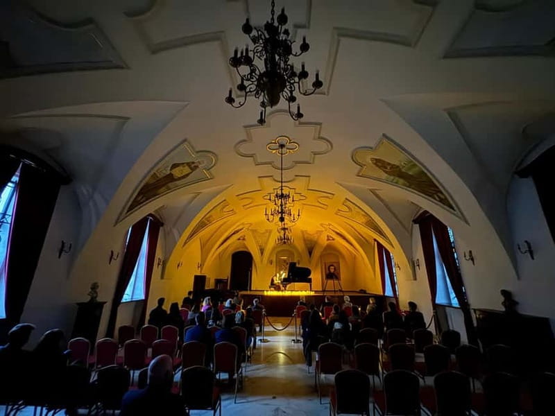 Kraków: VIP Candlelight Concert The Music of Fryderyk Chopin - Why the church matters as much as the music