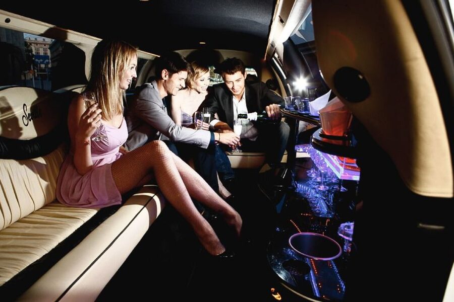 Krakow: VIP Limo Party Tour - Reserved table and bottle service
