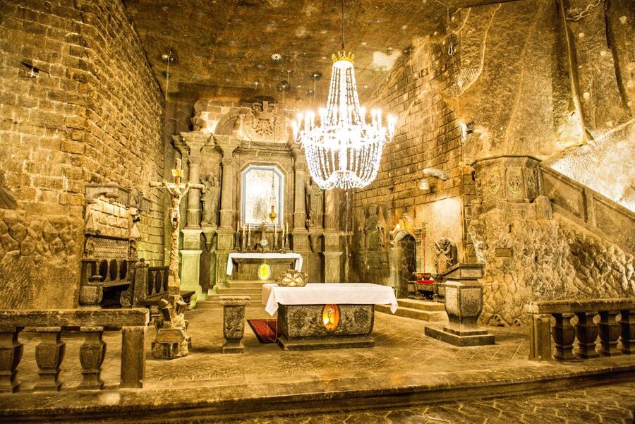 Krakow: Vistula River Cruise and Wieliczka Salt Mine Tour - Two Krakow sights, one well-packed afternoon