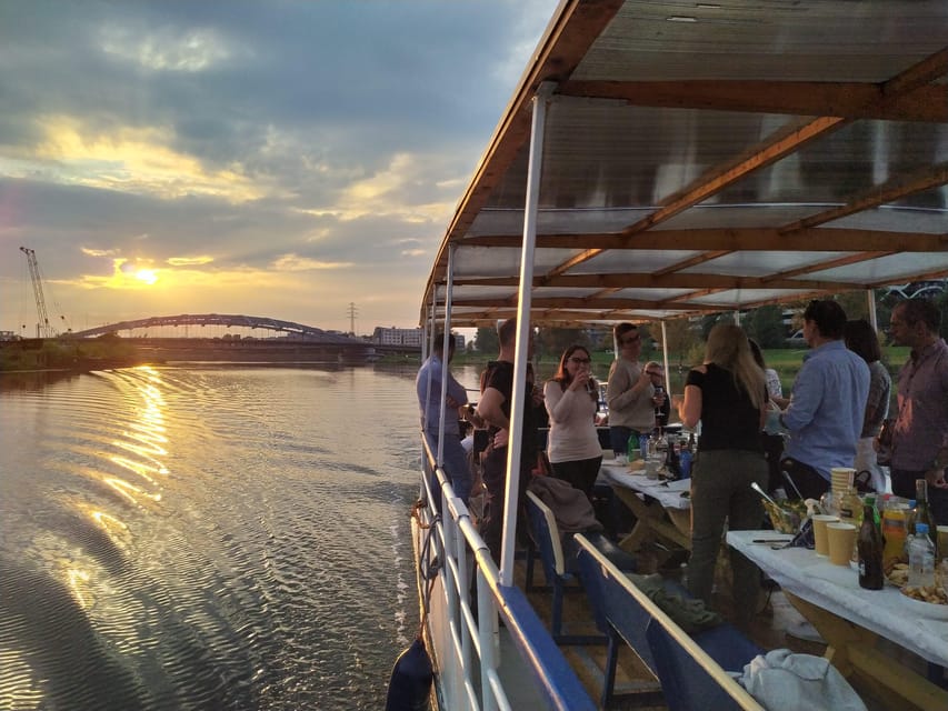 Krakow: Vistula River Cruise with Historical Views - The Old Town skyline from the river