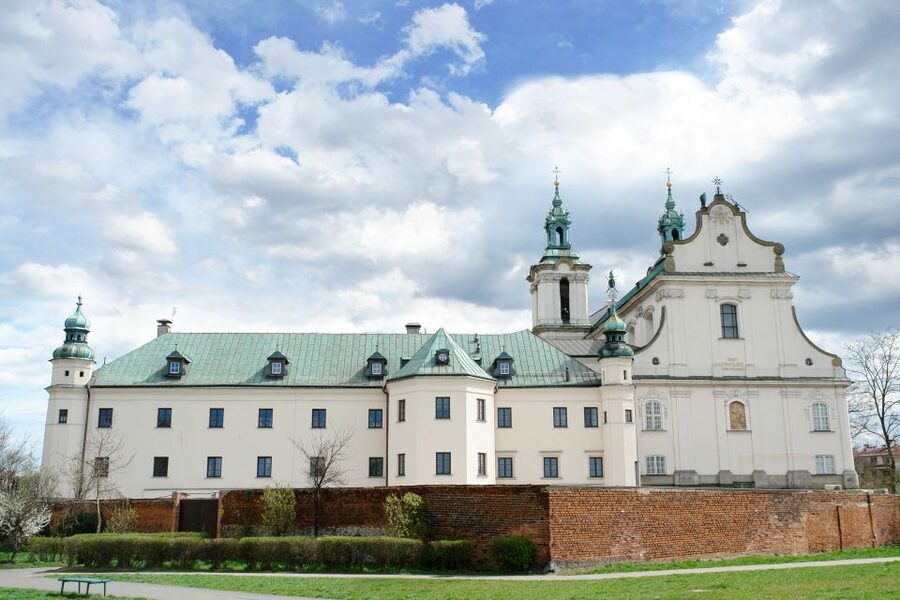 Krakow: Vistula River Cruise with Historical Views - Who should book this cruise?