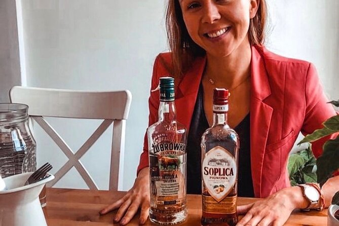 Krakow Vodka and Culture Tour - Four to five stops, four to five different moods