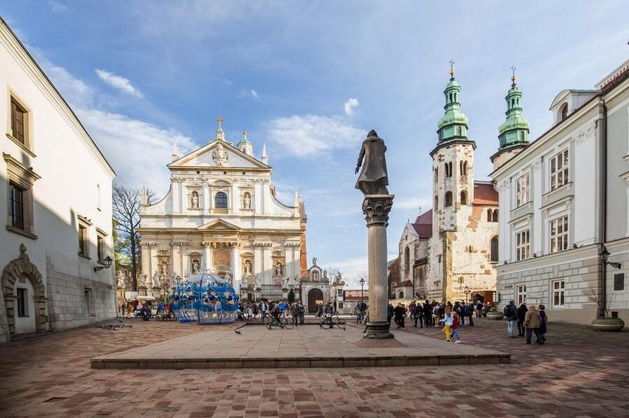 Krakow: Wawel Castle & Cathedral, Old Town & City Basilica - St. Mary’s Basilica and the Veit Stoss altar