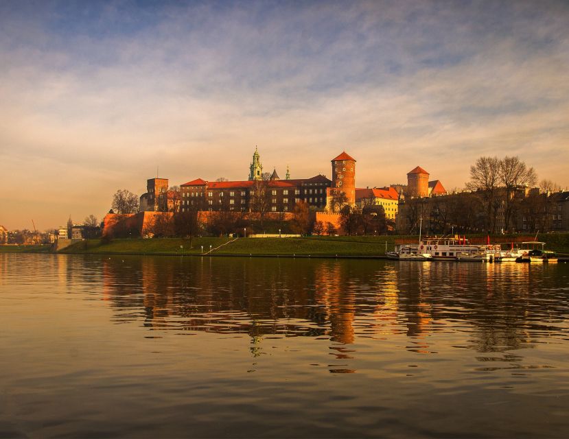 Krakow: Wawel Castle Guided Tour with Entry Tickets - Inside the selected castle exhibition