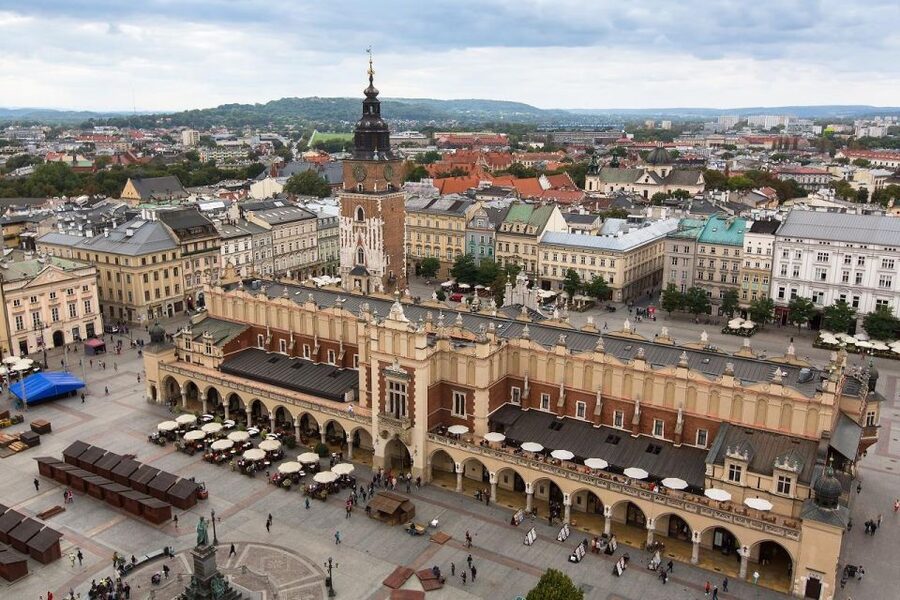 Krakow: Wawel Castle, St. Mary’s & Rynek Underground Tour - Beneath the square at Rynek Underground