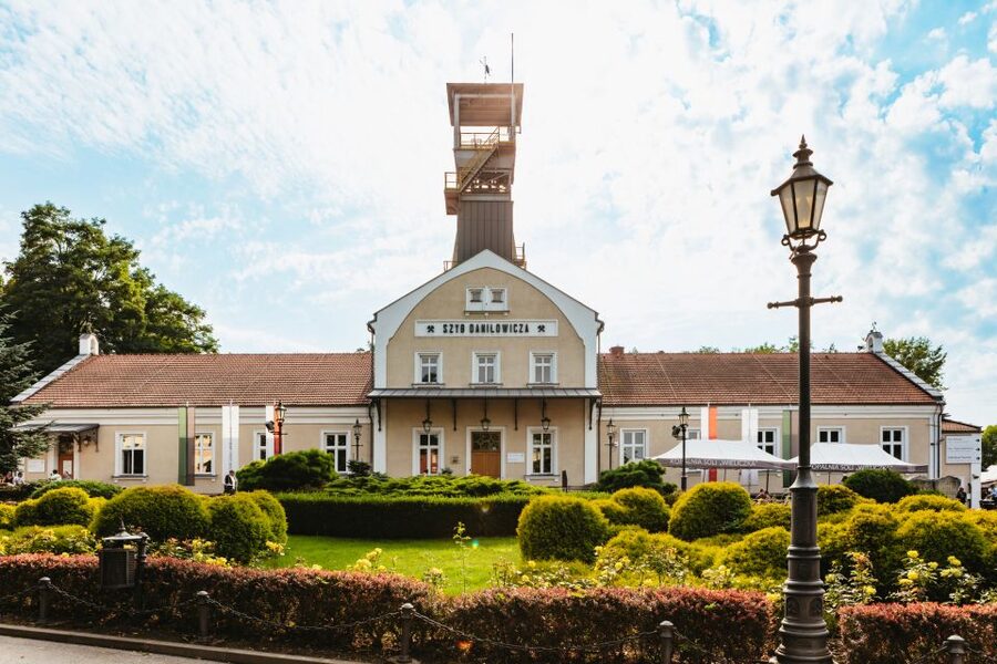 Krakow: Wieliczka Salt Mine Guided Tour with Transport - Why Wieliczka Is Worth Half a Day