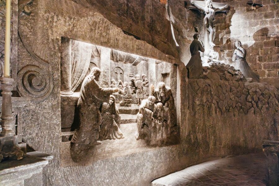 Krakow: Wieliczka Salt Mine Guided Tour with Transport - Booking and Cancellation Details