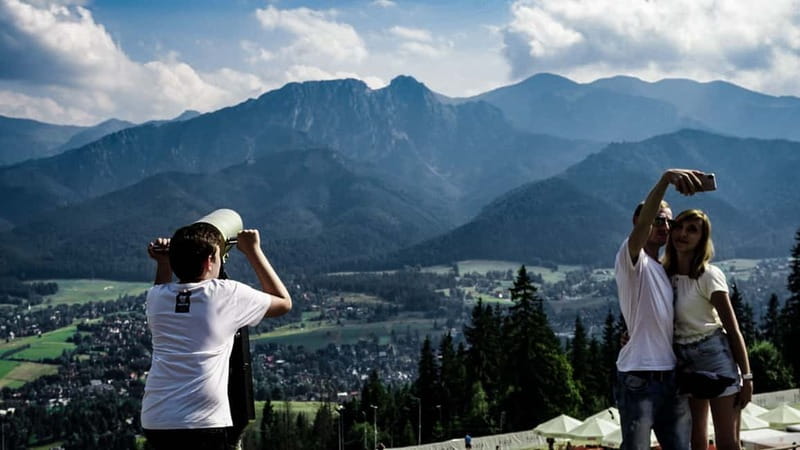 Krakow: Zakopane Cable Car, Spirits, Tasting & Thermal Baths - Oscypek and local spirits in Witów