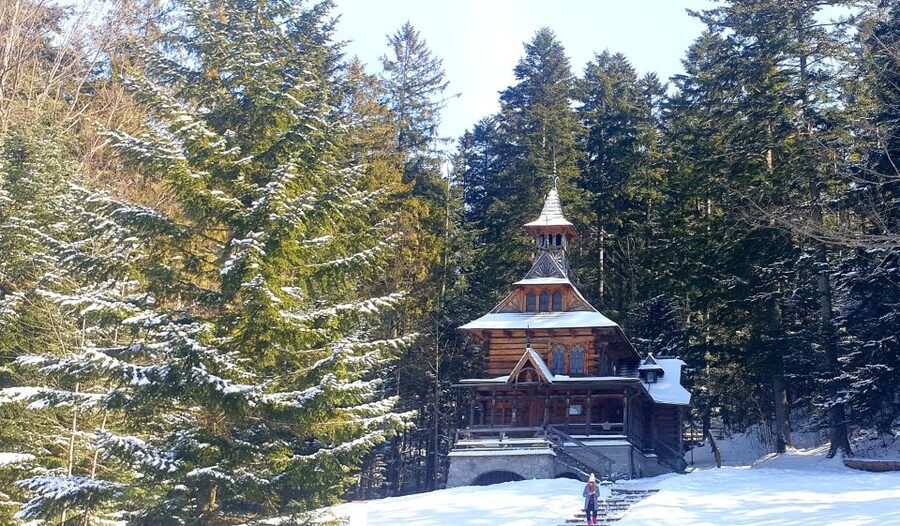 Krakow: Zakopane, Funicular, Cheese, and Highland Day Trip - Free time on Krupówki Street