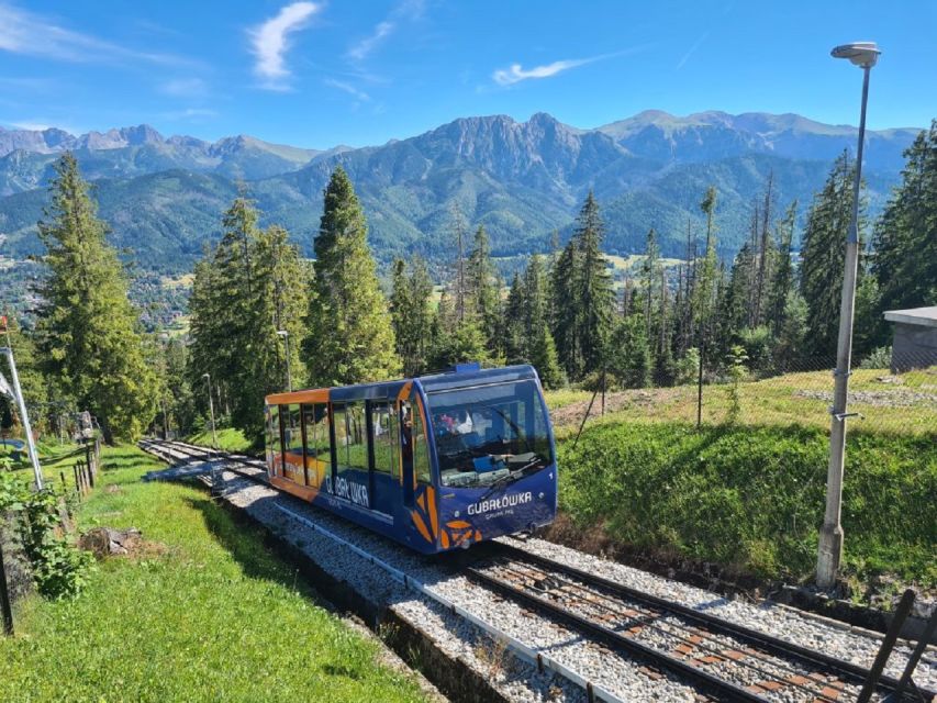 Krakow: Zakopane, Gubałówka & Thermal Baths – Full-Day Tour - Oscypek, the smoky taste of Podhale