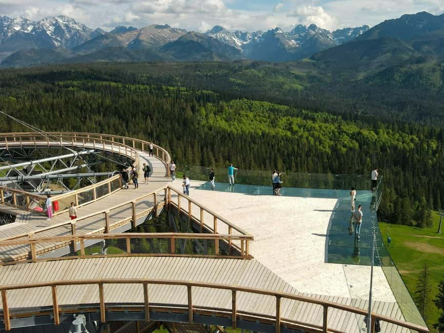 Krakow: Zakopane, Thermal Baths and Gorce Park Treetop Walk - Local cheese and mountain drinks