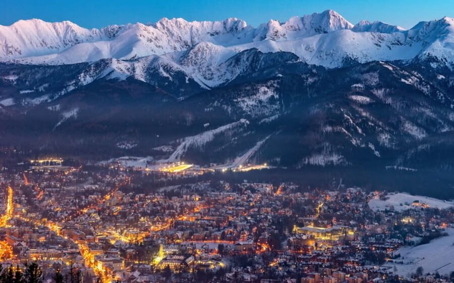 KRAKOW ZAKOPANE TOUR CABLE CAR THERMAL BATHS & HOTEL PICKUP - What the guides and drivers add