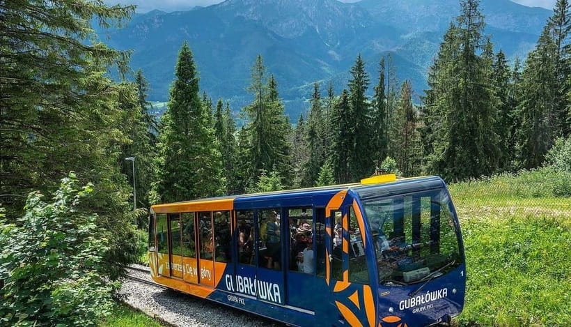 Kraków: Zakopane Tour, Thermal Pools & Hotel Pickup Options - Gubałówka and the cable railway ride