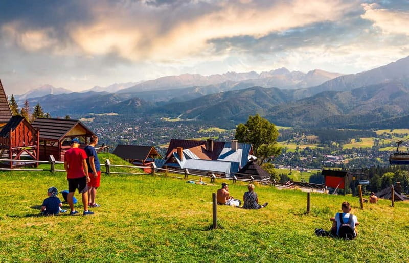 Krakow: Zakopane Trip with Thermal Pools & Hotel Pick-up - Oscypek, vodka, and Bacówka u Edka