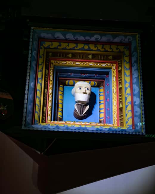 Legends of Cracow ROBOTIC SHOW - What the 20-Minute Program Covers