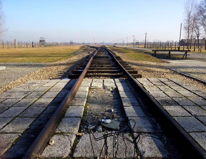 Oswiecim: Auschwitz-Birkenau Skip-the-Line Entry Tickets - Starting at Auschwitz I