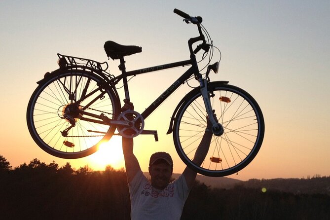 Polish Countryside and Tyniec Abbey Bike Tour from Krakow - Why this bike ride is different from a Krakow city tour