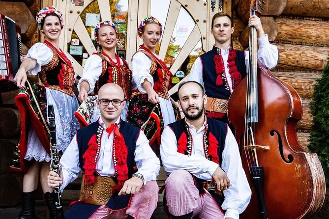 Polish Folk Show and Dinner From Krakow - Getting from Krakow to Skansen Smaków