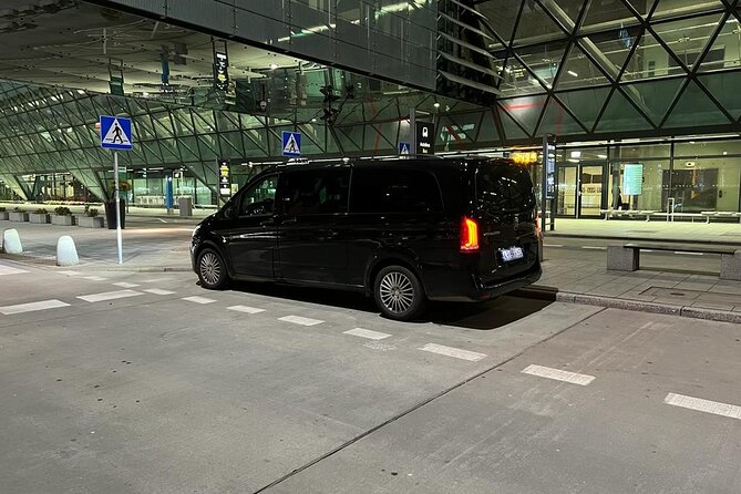 Private Airport Transfer from/to Krakow Balice Airport - From Balice Airport to your Krakow address