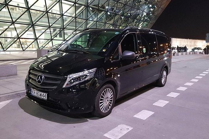 Private Airport Transfer from/to Krakow Balice Airport - Drivers, communication, and the human touch