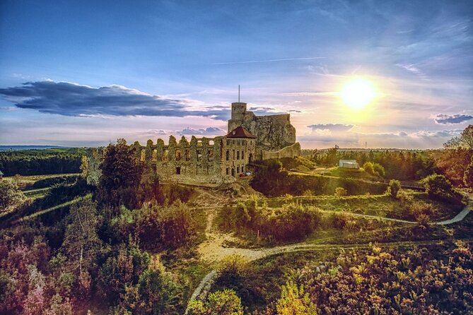Private Guided Tour to Trail of the Eagles Nests from Krakow - Key points about the Eagles’ Nests tour