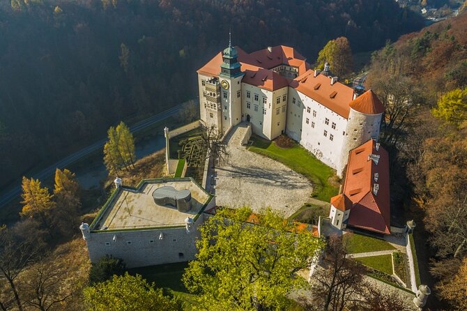 Private Guided Tour to Trail of the Eagles Nests from Krakow - Korzkiew Castle, the small opening fortress