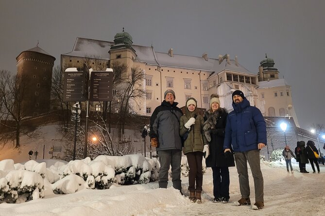 Private Krakow City Tour by Car and Walk with private tour guide - The Guide’s Role and the Private Advantage