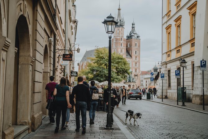 Private Tour of Krakow Old Town and Jewish Quarter in one walk - The Main Square, Krakow’s grand center