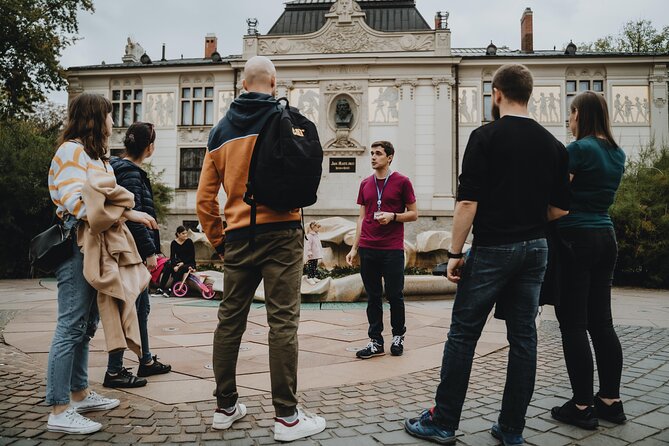 Private Tour of Krakow Old Town and Jewish Quarter in one walk - Floriańska Street and the Royal Route