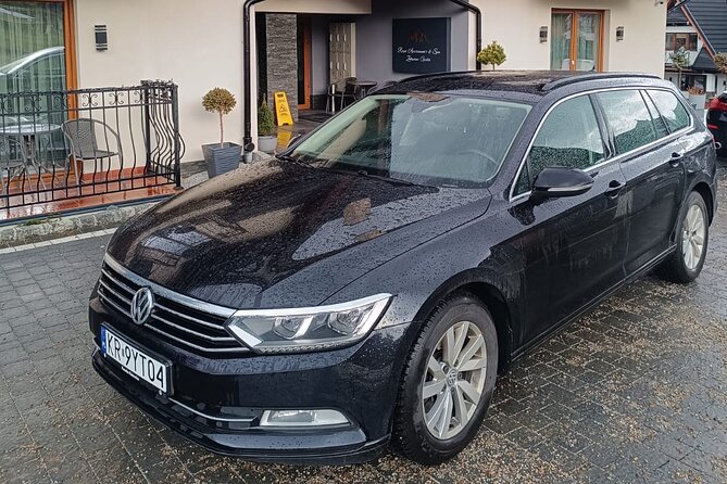 Private Transfer from/to Krakow Airport - Wi-Fi, water, and other useful touches