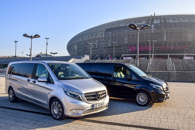 Private Transfer from/to the Krakow Airport - Why the return pickup matters