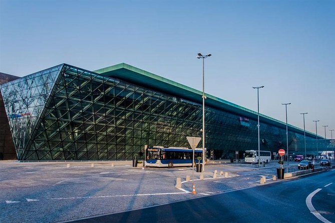 Private transfer | Krakow City - Krakow Airport Balice - Key points to know before booking