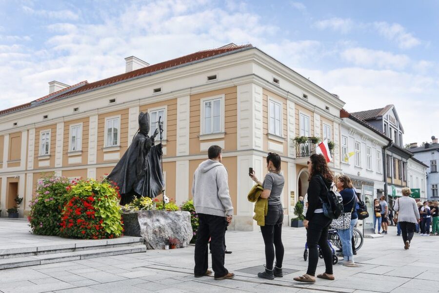 Private Trip to Wadowice: Home Town of John Paul II - Who should take this trip?