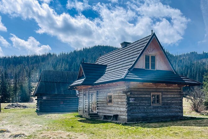 Private Zakopane and Thermal Pools Tour from Krakow - Krupówki Street and the Zakopane pause