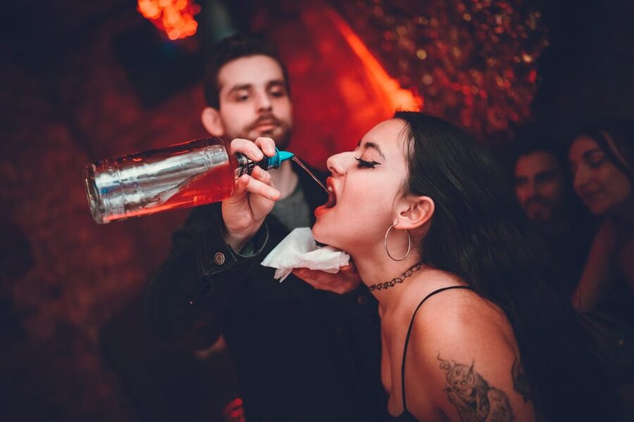 Pub Crawl - 1-hour Open Bar then Vip to 5 Clubs - Krakow - What VIP entry means here