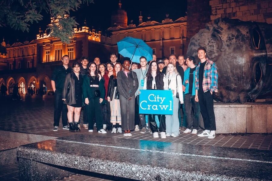 Pub Crawl - 1-hour Open Bar then Vip to 5 Clubs - Krakow - Moving through five Krakow bars and clubs