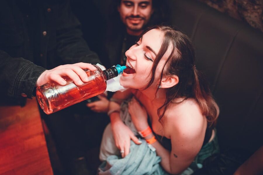 Pub Crawl 1hr Unlimited Beer + Vodka then Clubs in Katowice - Key points to know before booking