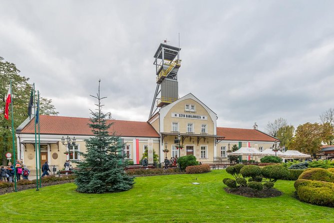 Salt Mine Guided Tour from Krakow (hotel pick up) - What the three-hour mine visit feels like