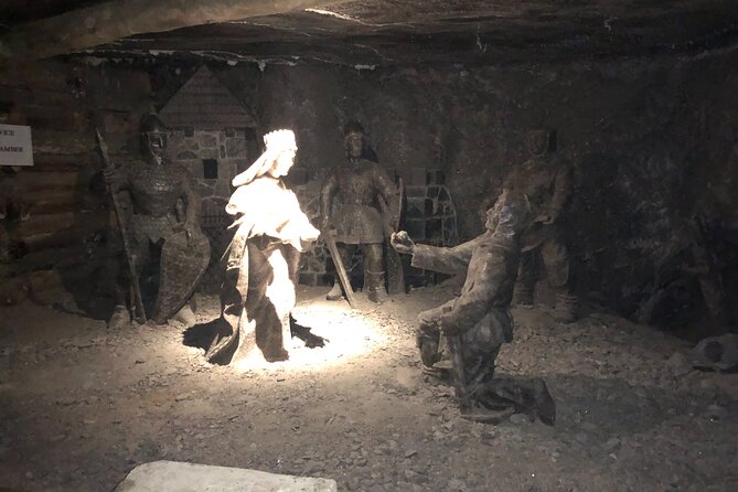 Salt Mine Wieliczka Guided Tour from Kraków with Hotel Pick up - Why Wieliczka feels different from an ordinary museum